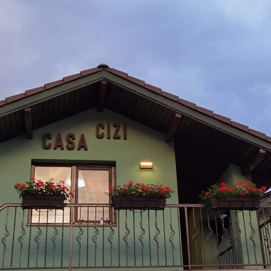 Casa Cizi Hotel Călimăneşti Exterior foto