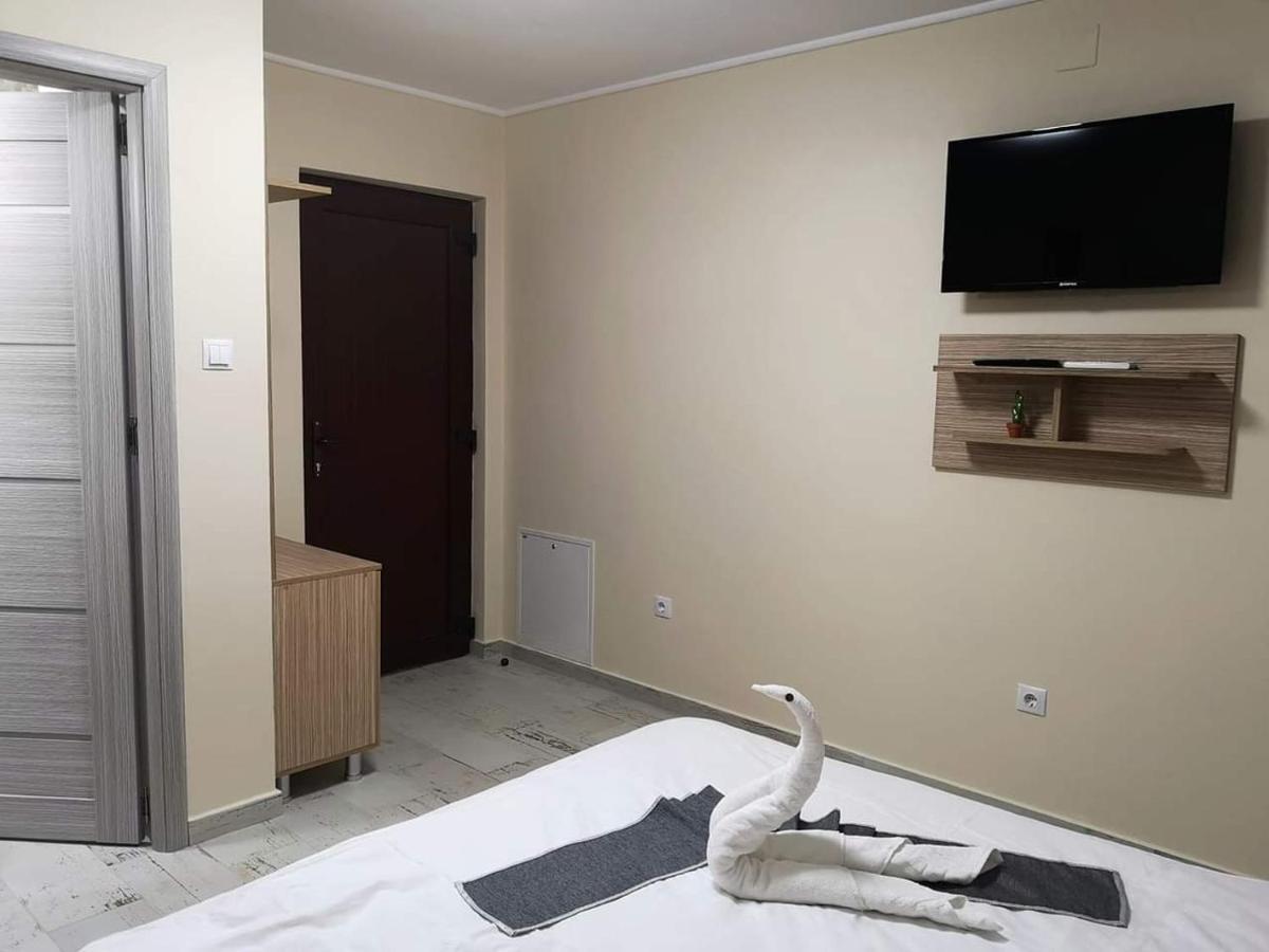 Casa Cizi Hotel Călimăneşti Exterior foto